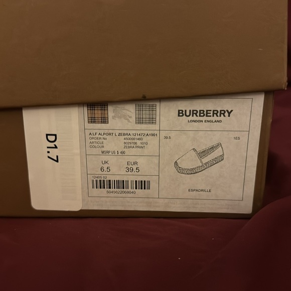 Burberry
Cloth espadrilles Alport L Zebra - Picture 9 of 9